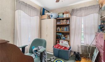 64 Chestnut Ave, Cranston, RI 02920
