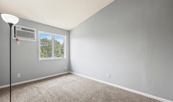 7632 157th St W 308, Apple Valley, MN 55124