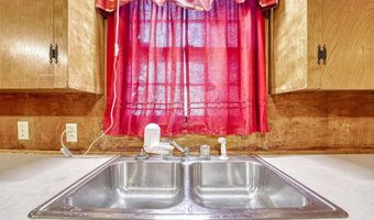 913 E Sycamore, Altus, OK 73521