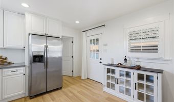 223 Chestnut Ave, Los Angeles, CA 90042