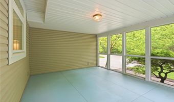 815 Centerville Trl, Aurora, OH 44202