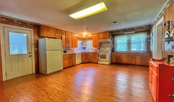 301 S Plum St, Bearden, AR 71720