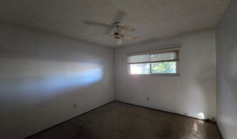 9 Poppy Ct, Anderson, CA 96007