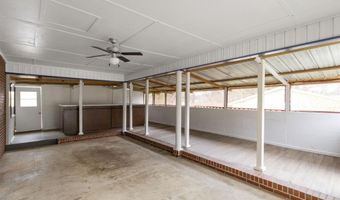 1006 Woodall St, Albertville, AL 35951