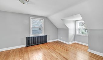 84 Oxford St, Bridgeport, CT 06606