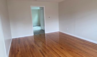 104 Yacht St, Bridgeport, CT 06605