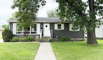 908 NE 10th Ave, Aberdeen, SD 57401