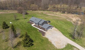 6891 E Hopewell Rd, Avilla, IN 46710
