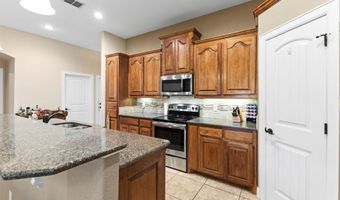 204 Briarstone Dr, Alvarado, TX 76009