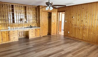 4254 Washington St, Ayden, NC 28513
