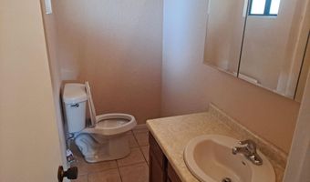 614 N 11th St, Carlsbad, NM 88220