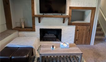 1494 Hilton Dr, Akron, OH 44313