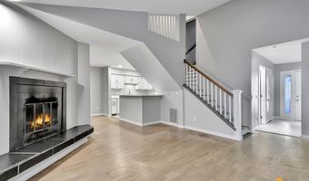 2215 Sunburst Cir, Anchorage, AK 99501