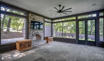 415 Westview Dr, Athens, GA 30606