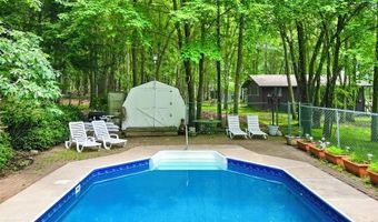 271 N SHORE Dr, Albrightsville, PA 18210