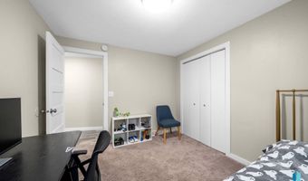 100 S Teton Dr, Brandon, SD 57005