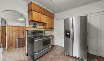 30 Summer St, Adams, MA 01220