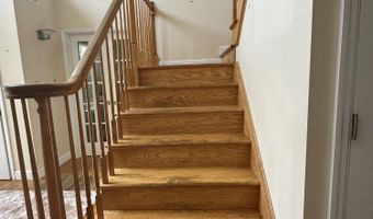 528 Vanderbilt Ave, Bayville, NJ 08721