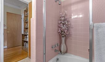 137 Selwyn Dr, Anderson, SC 29625