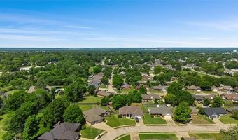 1257 East Dr, Bartlesville, OK 74006