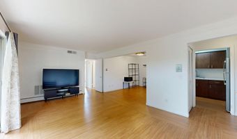 1225 Island Dr 103, Ann Arbor, MI 48105
