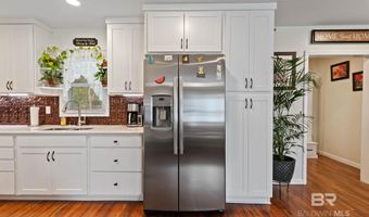 507 E Pine St, Atmore, AL 36502