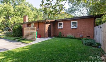 1526 Briarfield Dr, Charlotte, NC 28205