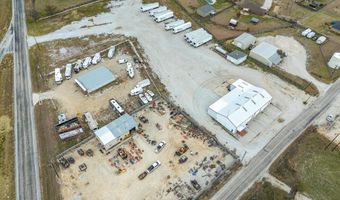 707 S Wickham St, Alvord, TX 76225