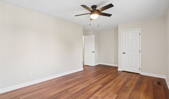 305 NE 16th St, Ankeny, IA 50021