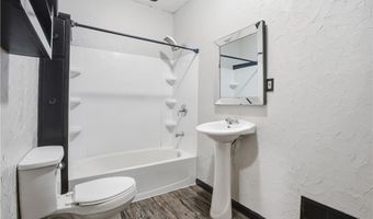 5231 Stark Ave, Ashtabula, OH 44004