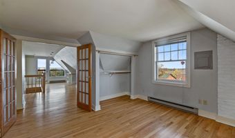 71 S Williams St 12B, Burlington, VT 05401