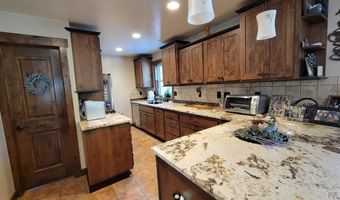 8946 Cottonwood Dr, Beulah, CO 81023