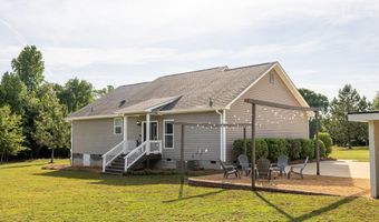 322 Wolf Creek Dr, Americus, GA 31719
