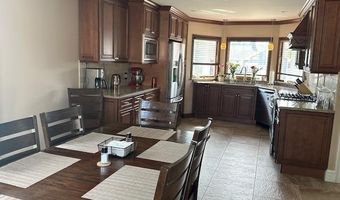 54 S Emerson Ave, Amity Harbor, NY 11701
