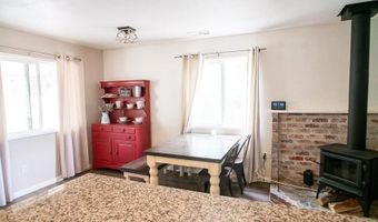 1042 Midway Dr, Alpine, CA 91901