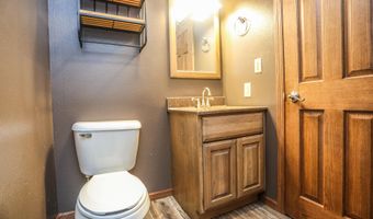 705 N High St, Aberdeen, SD 57401