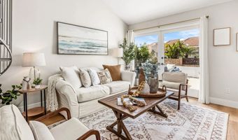 808 Caminito Azul, Carlsbad, CA 92011