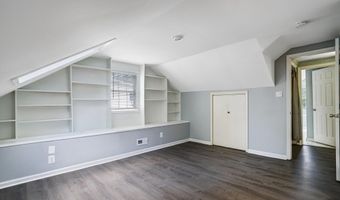 3201 N PERSHING Dr, Arlington, VA 22201
