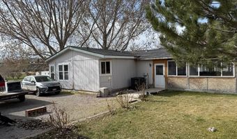235 S Oregon Trail Rd, American Falls, ID 83211