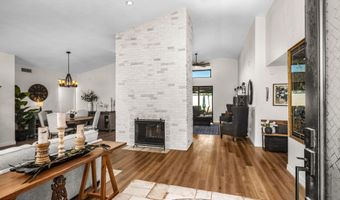 501 N LONGMORE St, Chandler, AZ 85224