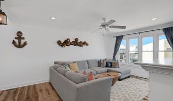 694 21st St, Avalon, NJ 08202