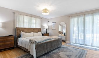 222 CARAVEL Dr, Bear, DE 19701