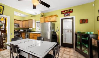 48 Wollaston St, Cranston, RI 02910
