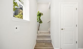 2829 Tradewind Ct, Alameda, CA 94501
