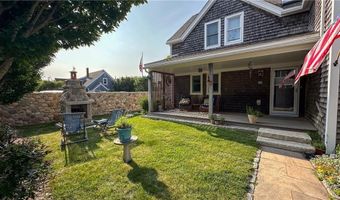 208 Chapel St, Block Island, RI 02807