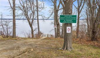 50 Clipper Way, Bristol, RI 02809