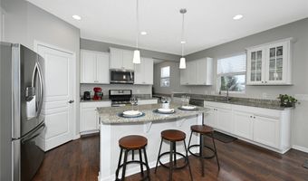 81 Garnett Cir, Copley, OH 44321