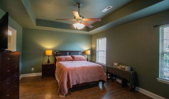 104 SOUTHFIELD Dr, Alabaster, AL 35007