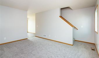 15546 Foghorn Ln, Apple Valley, MN 55124