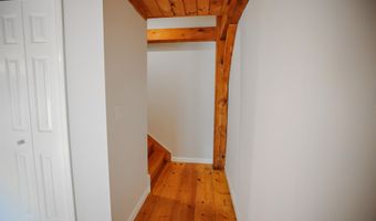 570 Upper Meehan Rd, Bristol, VT 05443